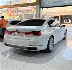 بي ام دبليو الفئة 7